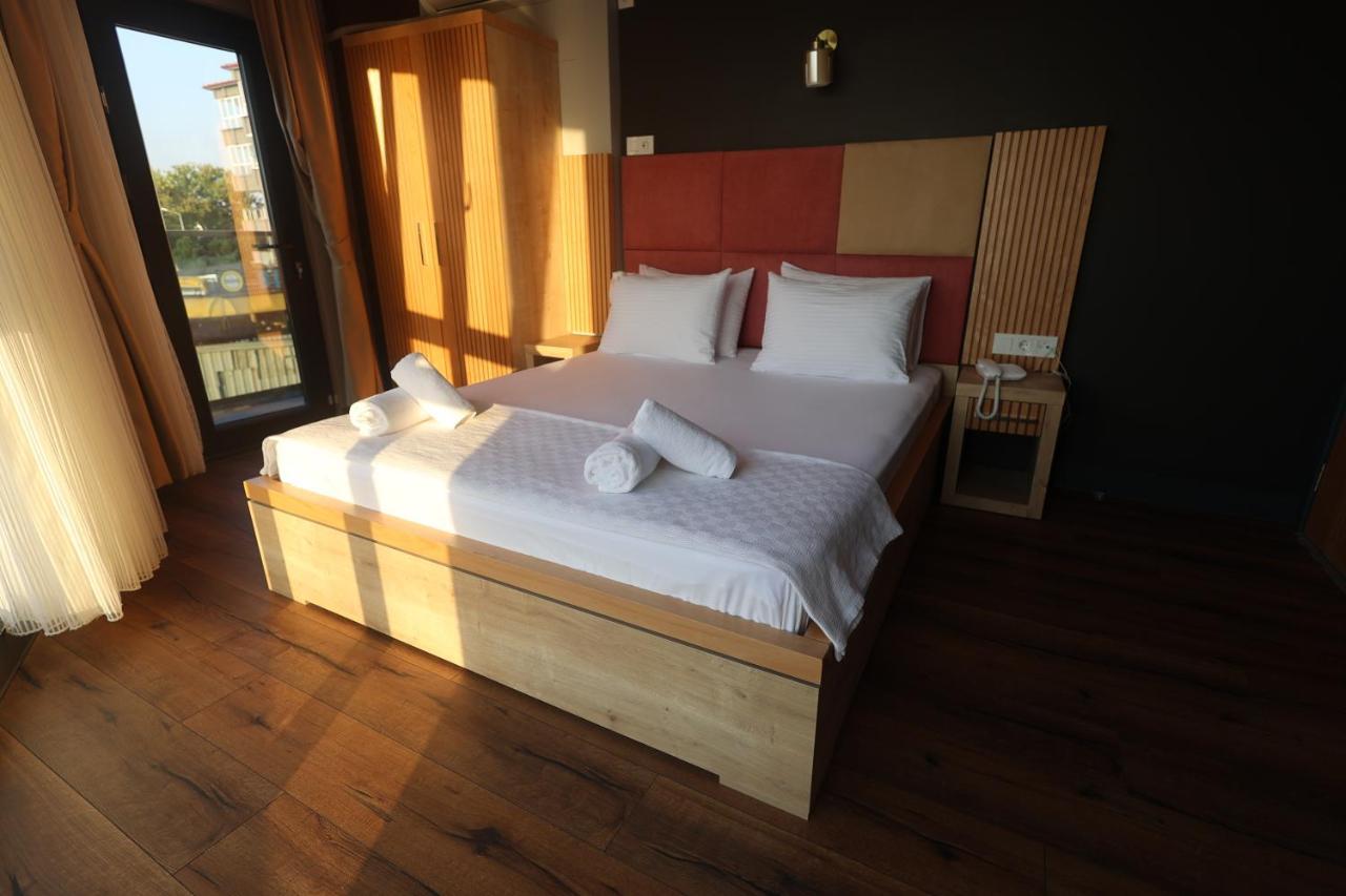 Tasliman Otel Ялова Екстериор снимка