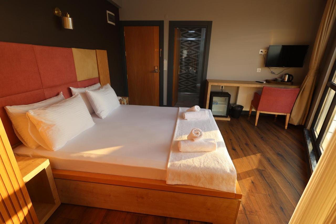 Tasliman Otel Ялова Екстериор снимка