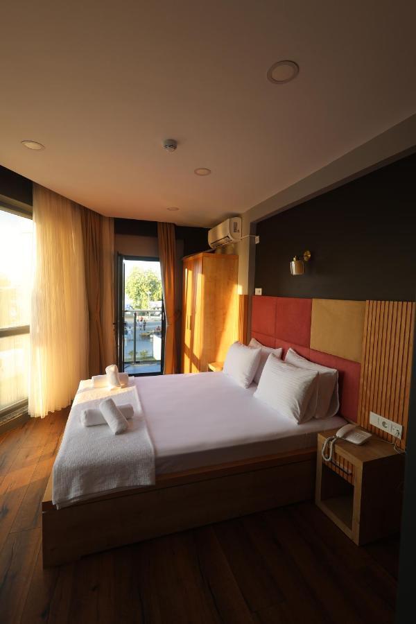 Tasliman Otel Ялова Екстериор снимка