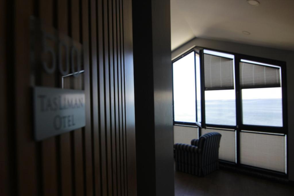 Tasliman Otel Ялова Екстериор снимка