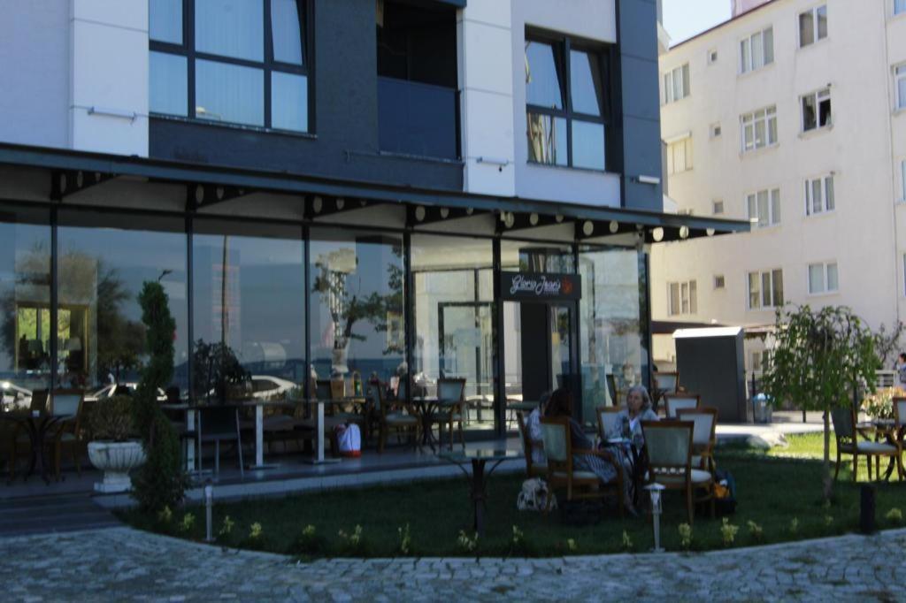 Tasliman Otel Ялова Екстериор снимка