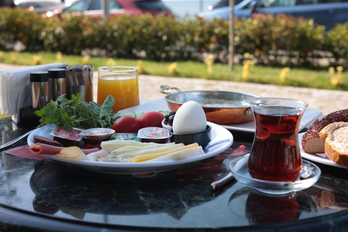 Tasliman Otel Ялова Екстериор снимка